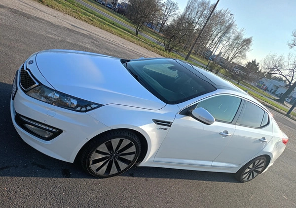 Kia Optima cena 49999 przebieg: 176000, rok produkcji 2013 z Łódź małe 232